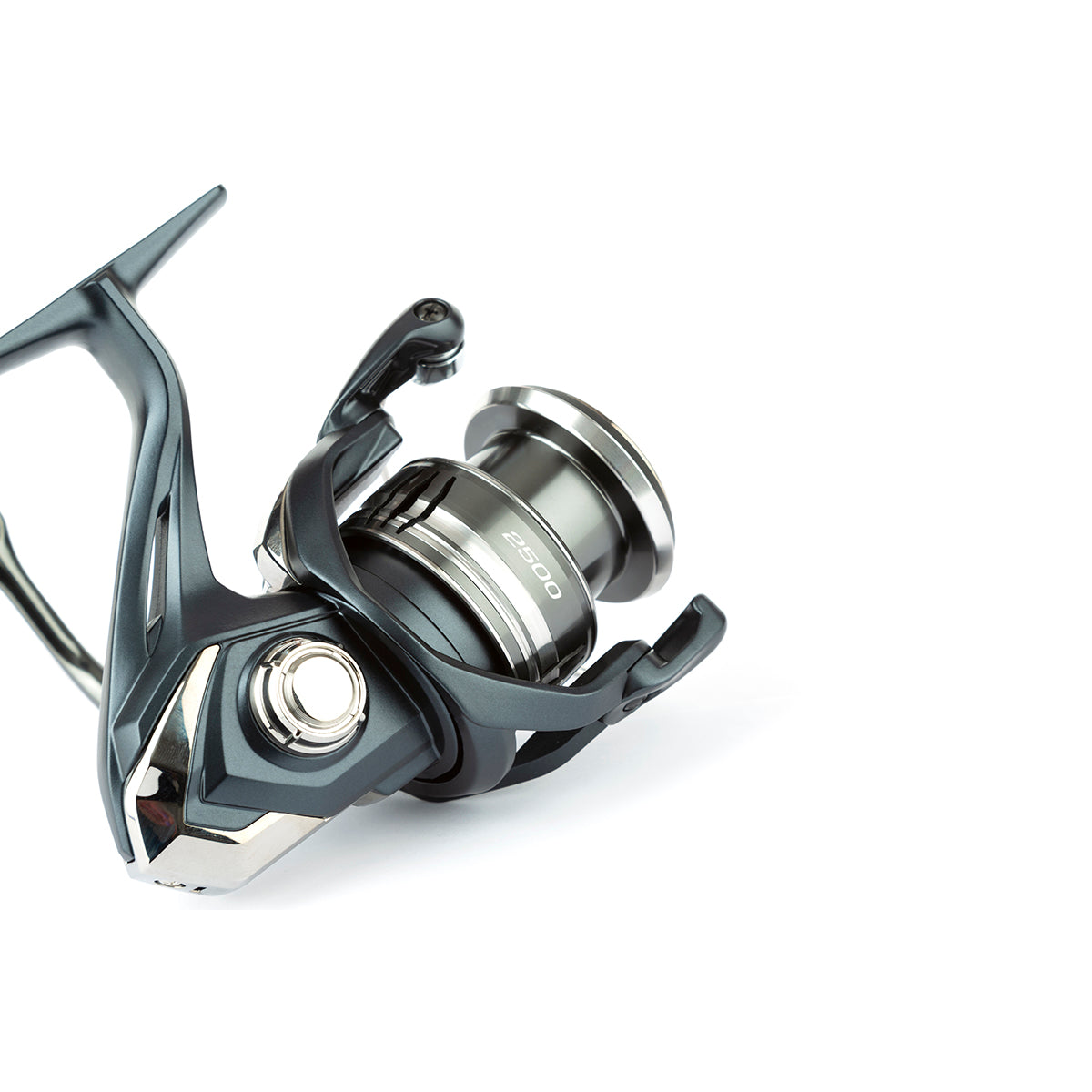 Shimano Miravel 2500, Haspel