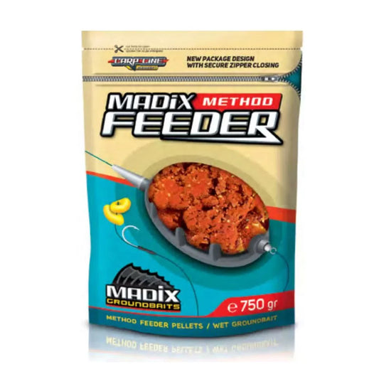 Madix Wet Groundbait for Feeder & Method Feeder 750 gr, Robin Red & Strawberry
